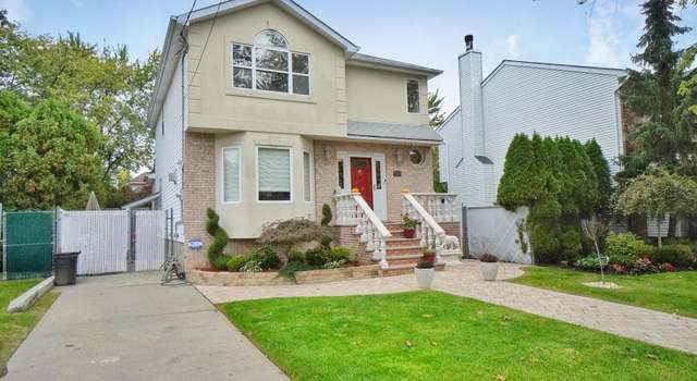 Photo of 321 Mason Blvd, Staten Island, NY 10309