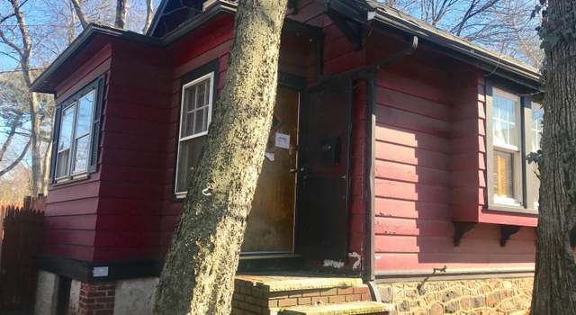 Photo of 1401 Bay St, Staten Island, NY 10305