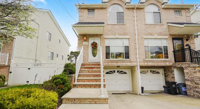 Photo of 1010 Sheldon Ave, Staten Island, NY 10309
