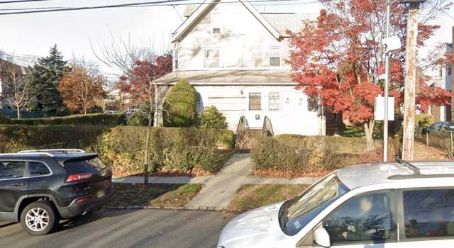 Photo of 79 10th St, Staten Island, NY 10306