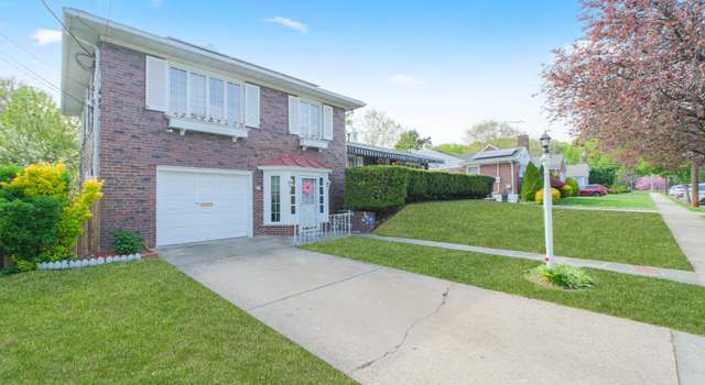 Photo of 28 Devon Pl, Staten Island, NY 10301