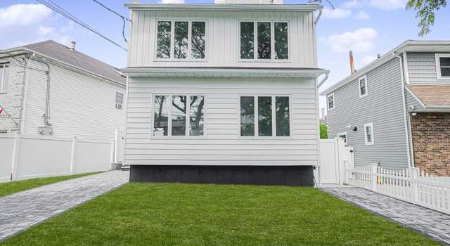Photo of 87 Allen Pl, Staten Island, NY 10312