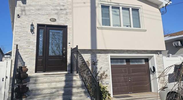 Photo of 935 Sheldon Ave, Staten Island, NY 10309