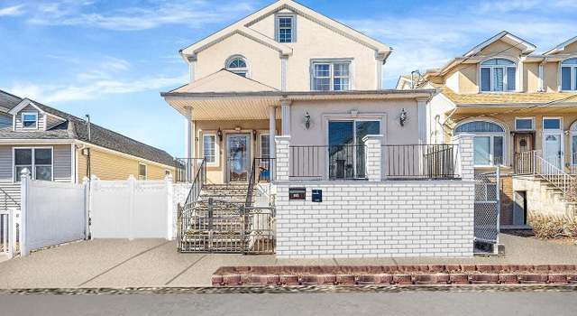 Photo of 115 Baden Pl, Staten Island, NY 10306