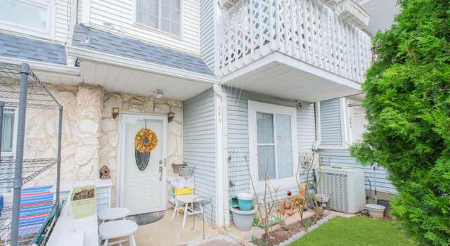 Photo of 40 Country Dr N Unit A, Staten Island, NY 10314