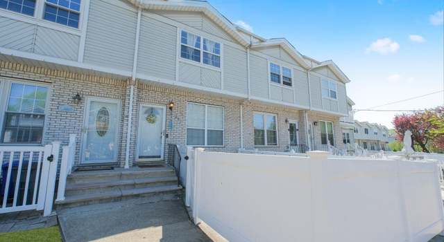Photo of 241 Loretto St, Staten Island, NY 10307