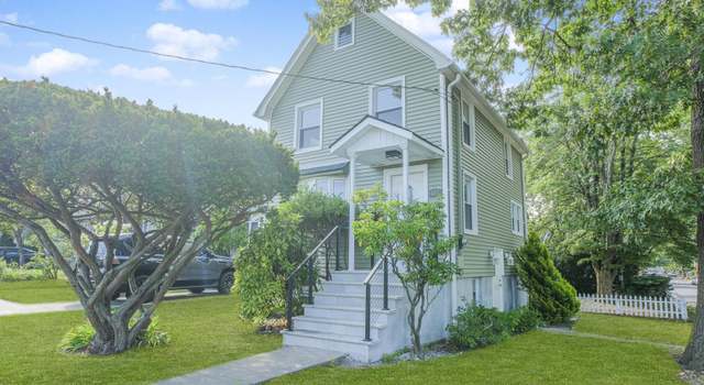 Photo of 132 Dewey Ave, Staten Island, NY 10308