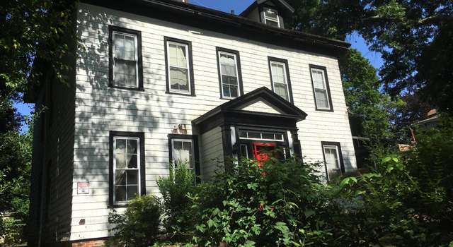 Photo of 25 Ellicott Pl, Staten Island, NY 10301