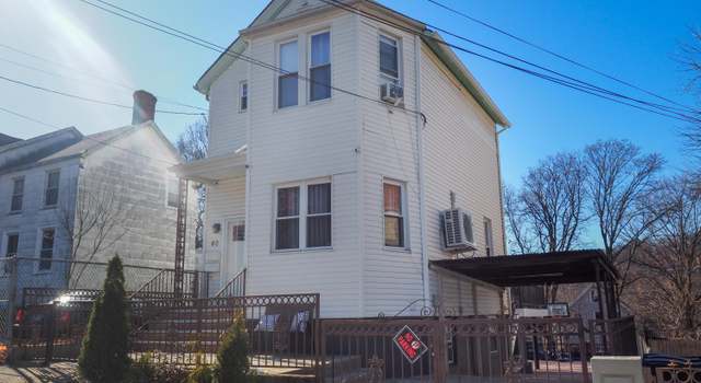 Photo of 40 Quinn St, Staten Island, NY 10304