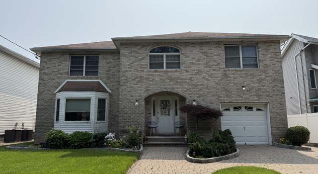 Photo of 79 Weiner St, Staten Island, NY 10309