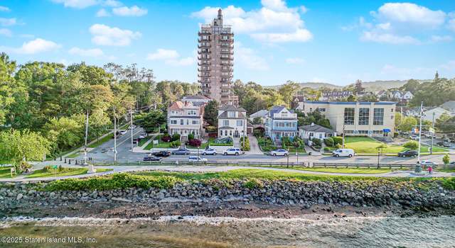 Photo of 296 Edgewater St, Staten Island, NY 10305