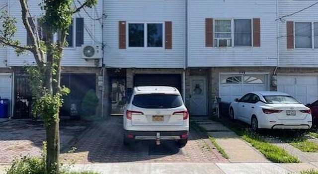 Photo of 404 Garretson Ave, Staten Island, NY 10305