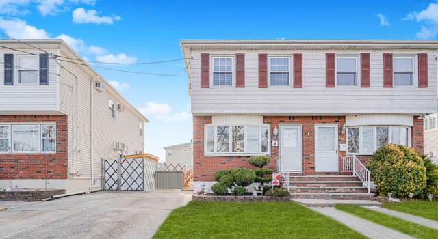 Photo of 170 Brookfield Ave, Staten Island, NY 10308