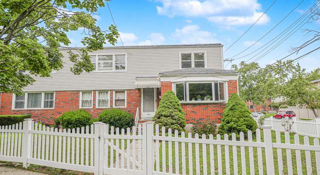 Photo of 124 Dutchess Ave, Staten Island, NY 10304