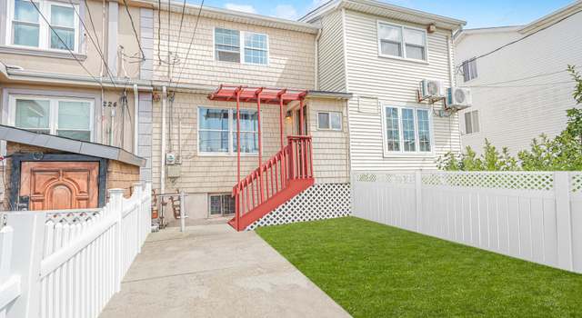 Photo of 226 Colony Ave, Staten Island, NY 10306
