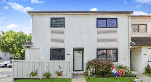 Photo of 156 Surfside Plz #100, Staten Island, NY 10307