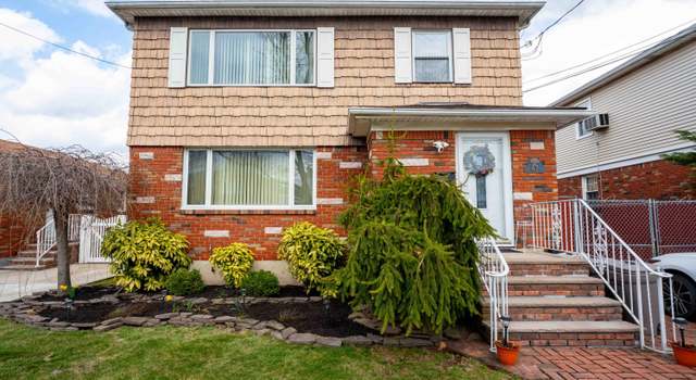 Photo of 47 Cedarview Ave, Staten Island, NY 10306