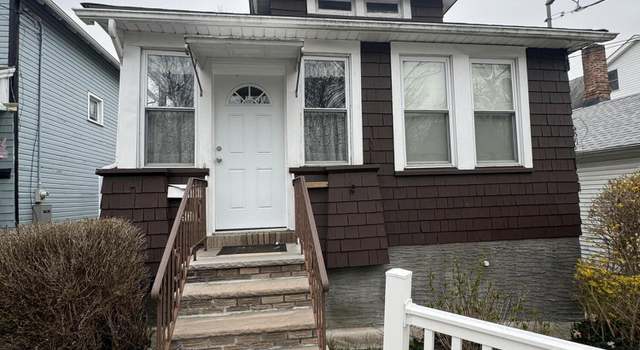 Photo of 21 Androvette Ave, Staten Island, NY 10312