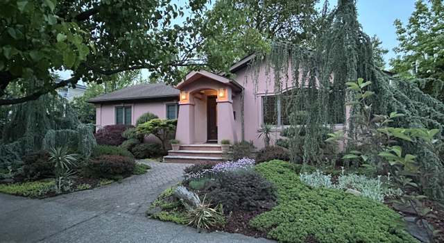 Photo of 337 Eltingville Blvd, Staten Island, NY 10312