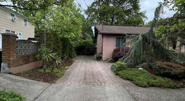 Photo of 337 Eltingville Blvd, Staten Island, NY 10312