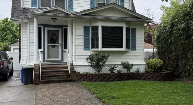 Photo of 2 Curtis Ct, Staten Island, NY 10310