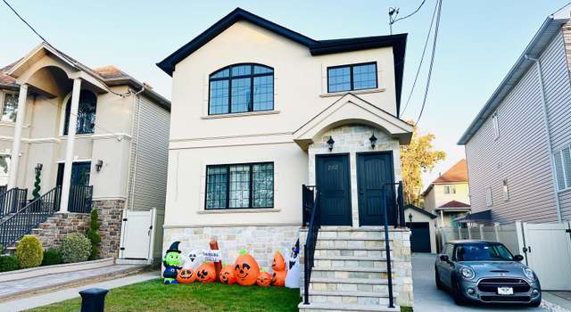 Photo of 242 Ionia Ave, Staten Island, NY 10312