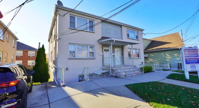 Photo of 1368 -1372 Clove Rd, Staten Island, NY 10301