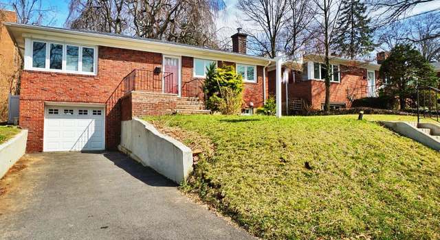 Photo of 31 Clinton Ct, Staten Island, NY 10301