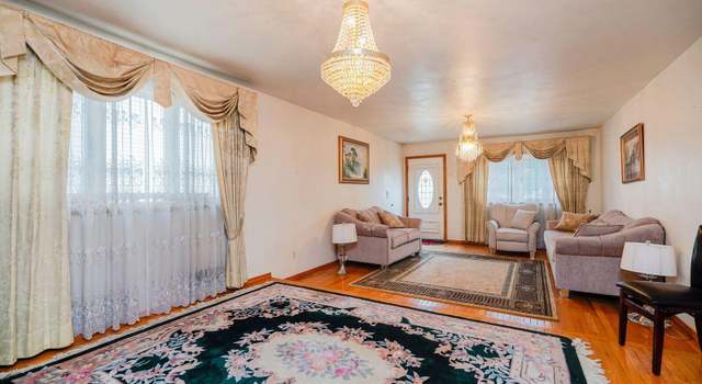Photo of 39 Longdale St, Staten Island, NY 10314