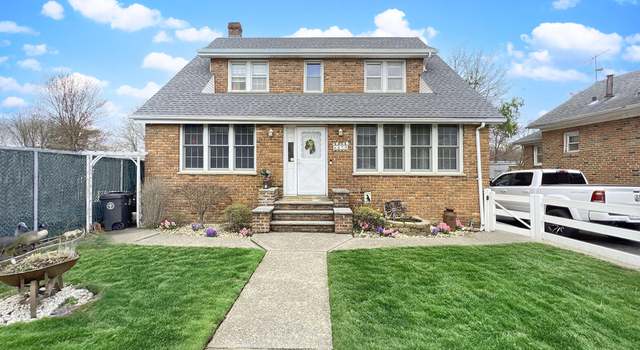 Photo of 479 Sharrotts Rd, Staten Island, NY 10309