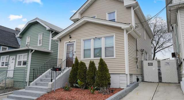 Photo of 43 Lockman Ave, Staten Island, NY 10303
