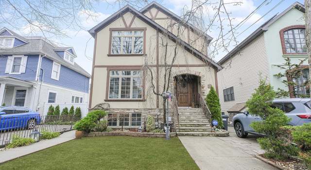 Photo of 121 3rd St, Staten Island, NY 10306