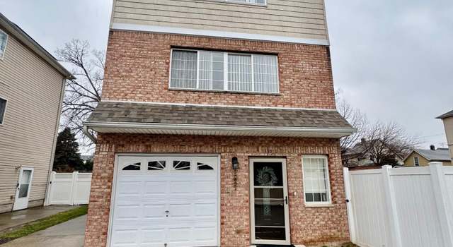 Photo of 135 Netherland Ave, Staten Island, NY 10303