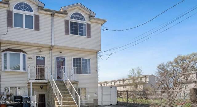 Photo of 10 Noah Ct, Staten Island, NY 10303