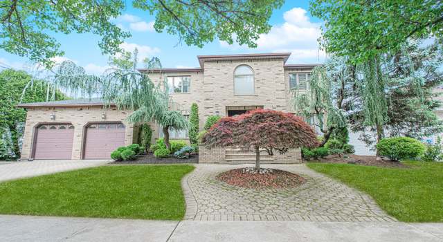 Photo of 34 Burton Ave, Staten Island, NY 10309