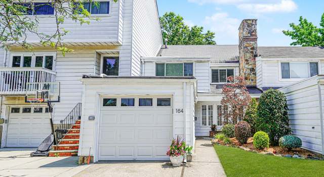 Photo of 164 Dover Grn, Staten Island, NY 10312
