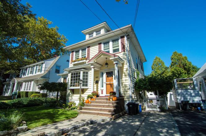 191 College Ave, Staten Island, NY 10314 | MLS# 1099288 ...