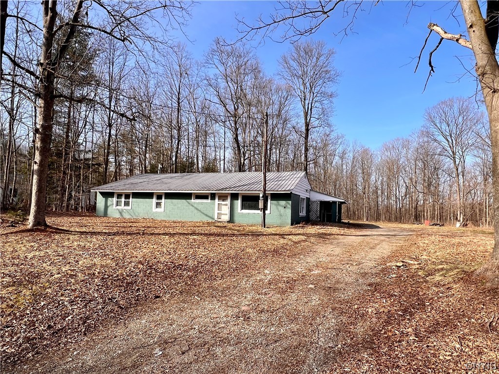 418 Howard Rd, Volney, NY 13069 | MLS# S1523001 | Redfin