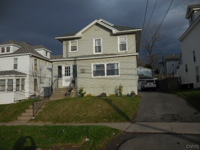 2106 Court St Syracuse NY 13208 Redfin 2106 Court St Syracuse NY 13208 Redfin