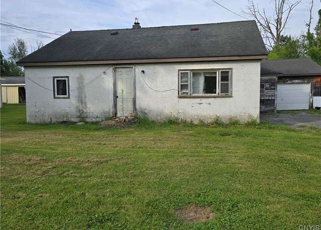 Property at 124 Seneca Ave, Sullivan, NY 13032, 4 beds, 1 bath