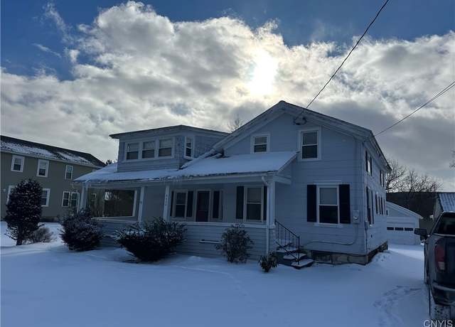 Property at 4424 S Onondaga Rd, Onondaga, NY 13120, 3 beds, 2 baths