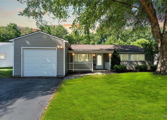 Property at 29 Lincoln Rd, Cicero, NY 13212, 3 beds, 1 bath