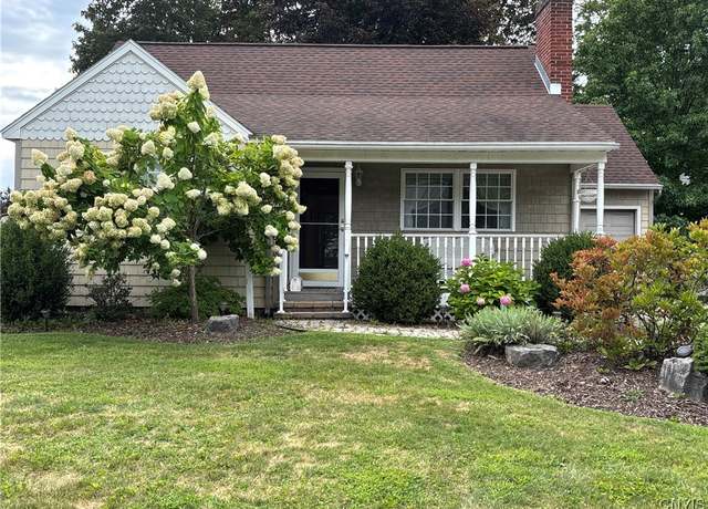 Property at 102 Newcastle Rd, Geddes, NY 13219, 2 beds, 1.5 baths