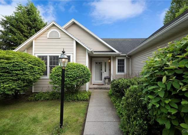 Property at 1 Wicklow Dr, Skaneateles, NY 13152, 3 beds, 2 baths