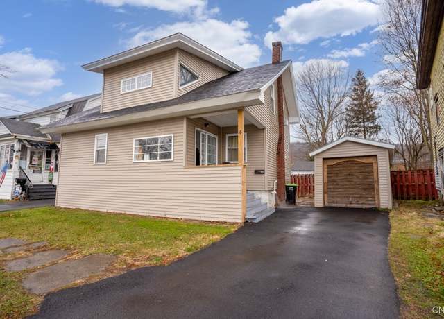 Property at 4 Spruce St, German Flatts, NY 13357, 2 beds, 1.5 baths