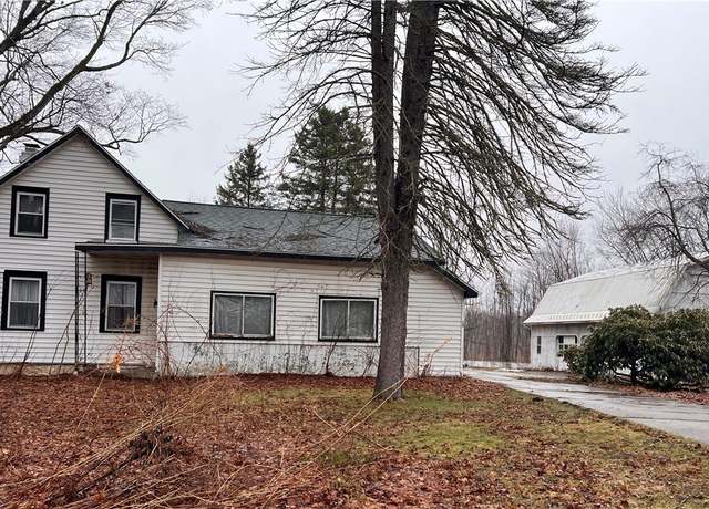 Property at 8-10 Cut Off Rd, Granby, NY 13069, 4 beds, 1.5 baths