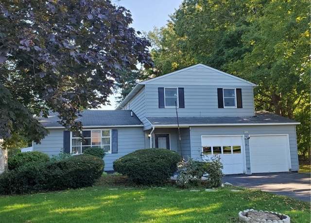 Property at 582 Peck Rd, Manlius, NY 13082, 4 beds, 2.5 baths