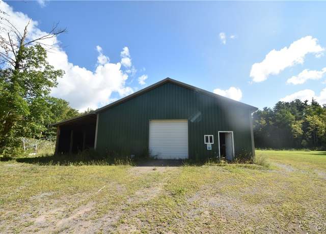 Property at 1710 Schoolheimer Rd, Oneida, NY 13032