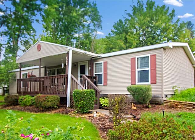 Property at 7278 Sherman Rd, Throop, NY 13021, 3 beds, 2 baths