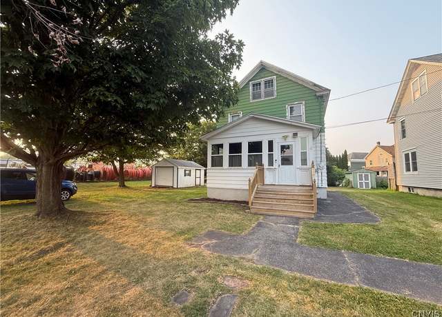 Property at 4 Essex St, Rome, NY 13440, 3 beds, 1 bath